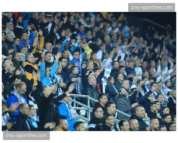 欧冠半决赛首回合：曼城主场0-0闷平马德里竞技