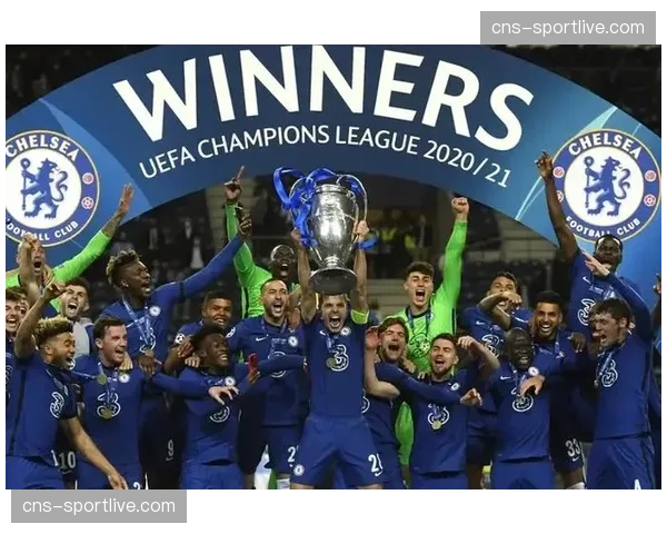 天气因素：预计比赛日降雨，可能影响场地条件及双方短传控球的成功率