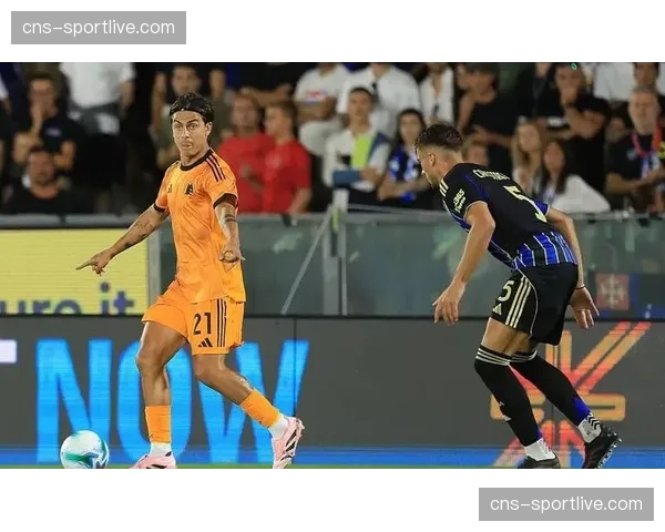 罗马3-0轻取比萨，马伦上演帽子戏法追平伊布纪录